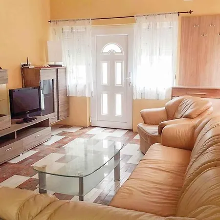 In - Balaton 40758 別荘 シオーフォク