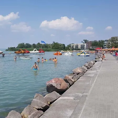 In - Balaton 40758 Nyaraló Siófok