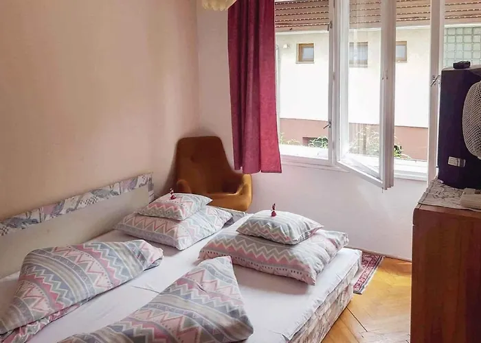 In - Balaton 40758 * Siofok